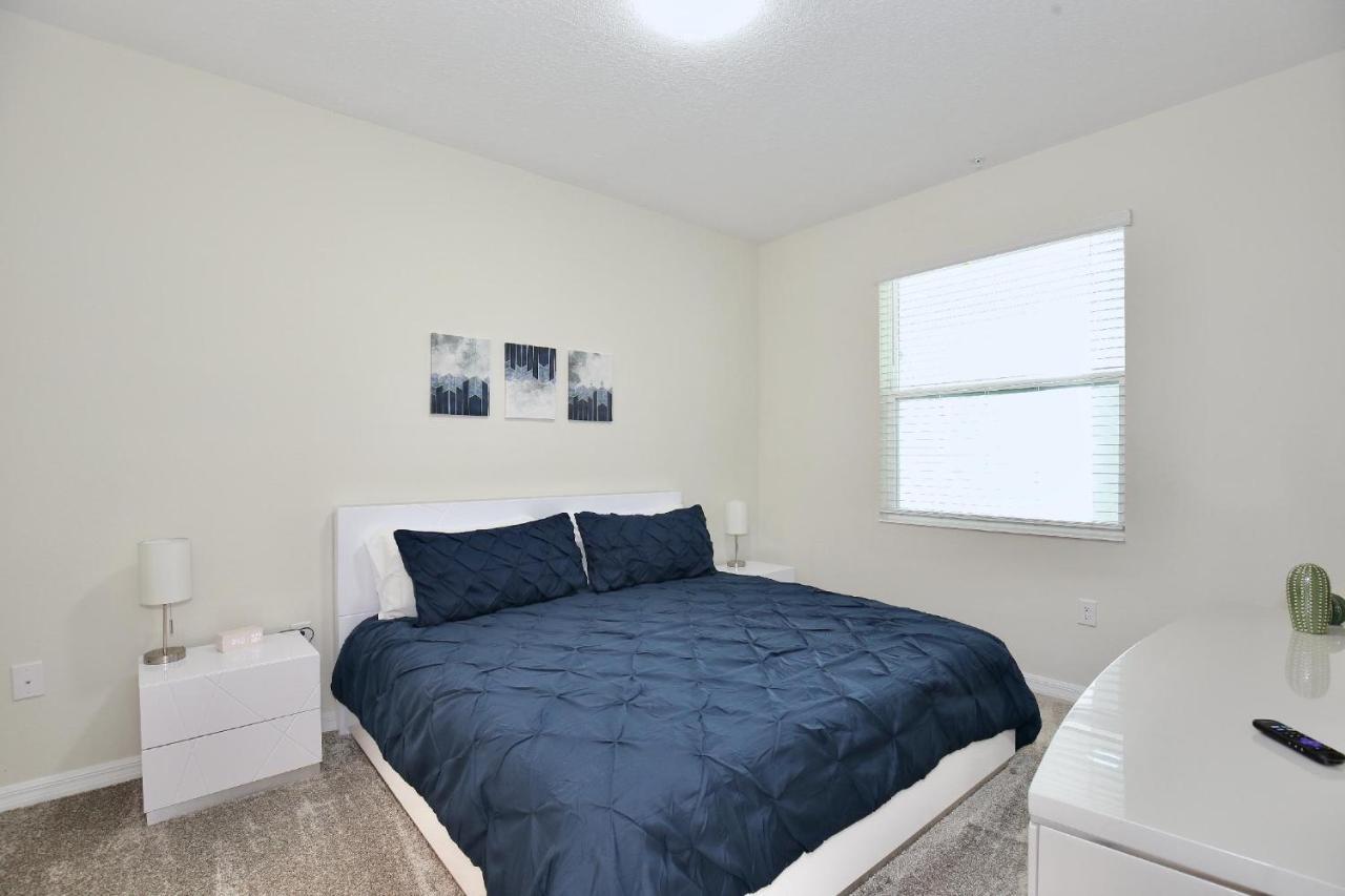 Great In Storey With Great Amenities Next To Disney! Apartment Kissimmee