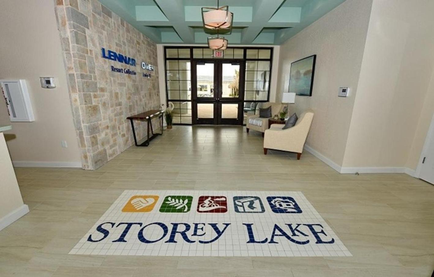 Great In Storey With Great Amenities Next To Disney! Apartment *